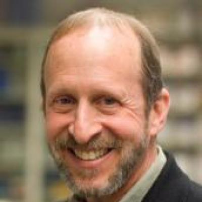 George Bloom headshot