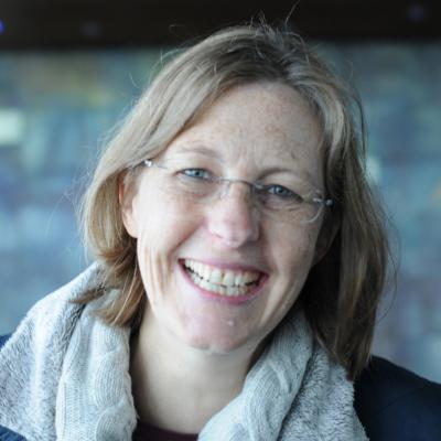 Bettina Winckler headshot